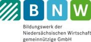 Bildungseinrichtung automatisiert Softwarepakete über Install.Desk Verteilung